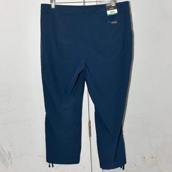 Eddie Bauer Ladies' Ripstop‎ Capri - Picture 8 of 9